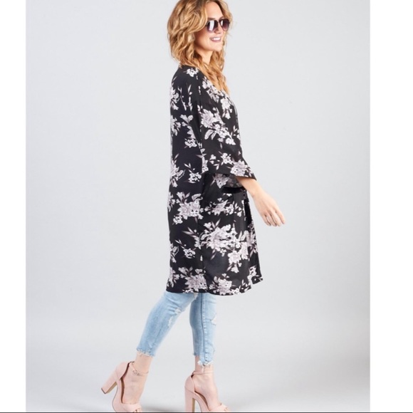 Spiritual Gangster Floral Kimono - Picture 4 of 6